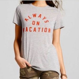 Zoe +‎ Liv Always On Vacation Tee Shirt - M